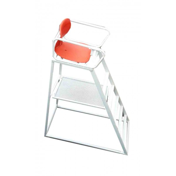 Umpire Chair with Shelf